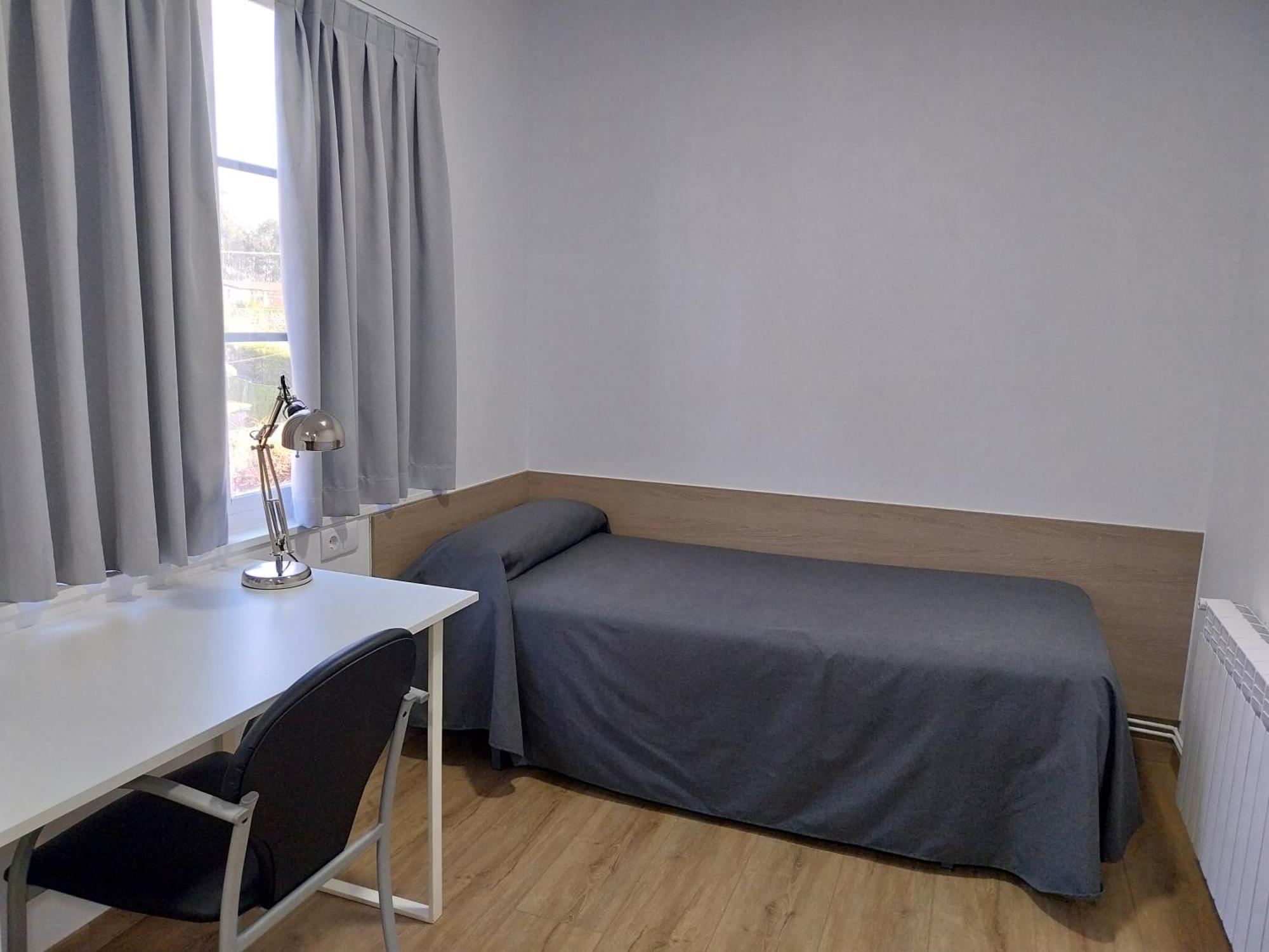 Residencia Universitaria Resa Siglo XXI Куллередо Номер фото