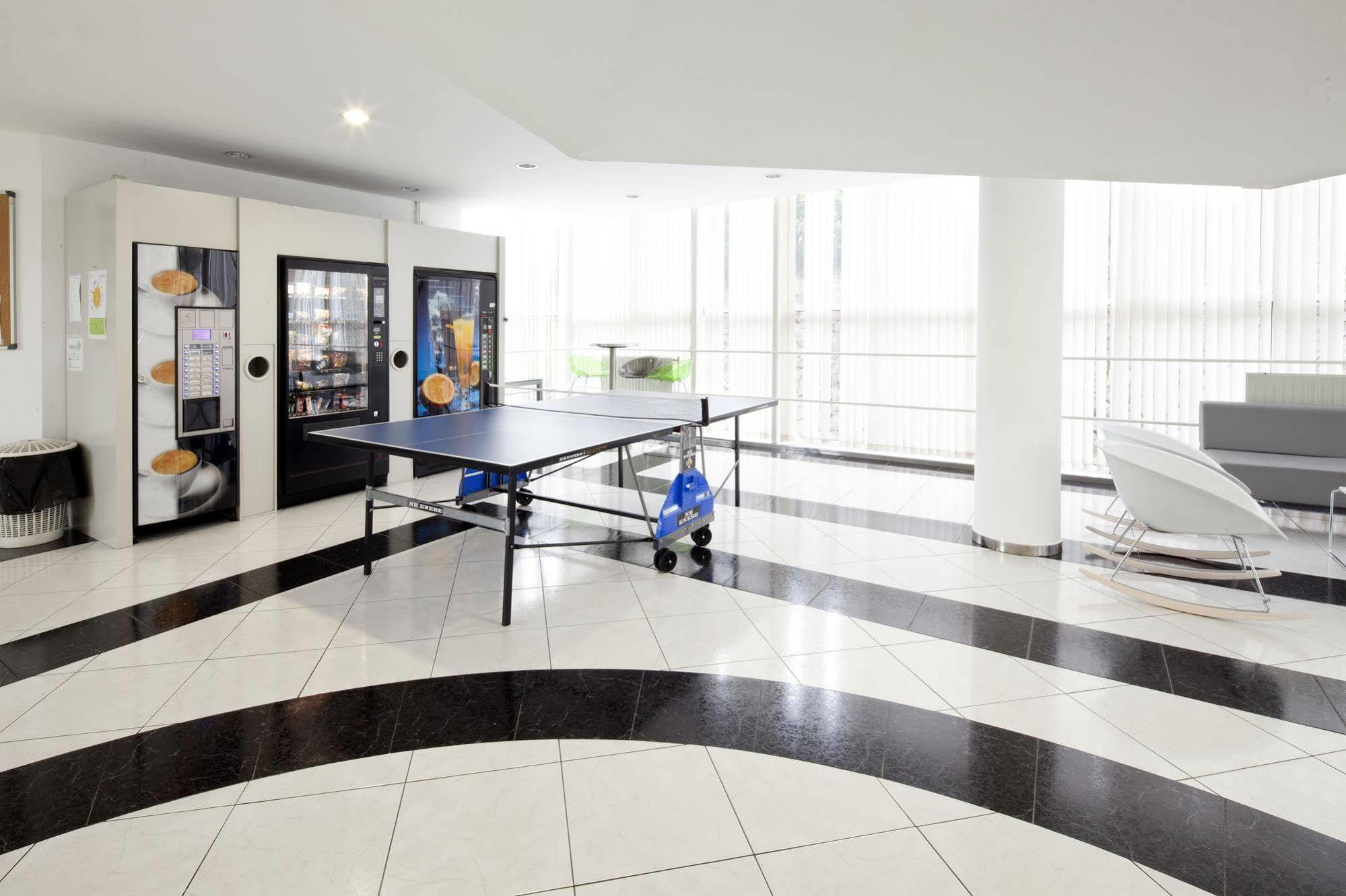 Residencia Universitaria Resa Siglo XXI Куллередо Экстерьер фото
